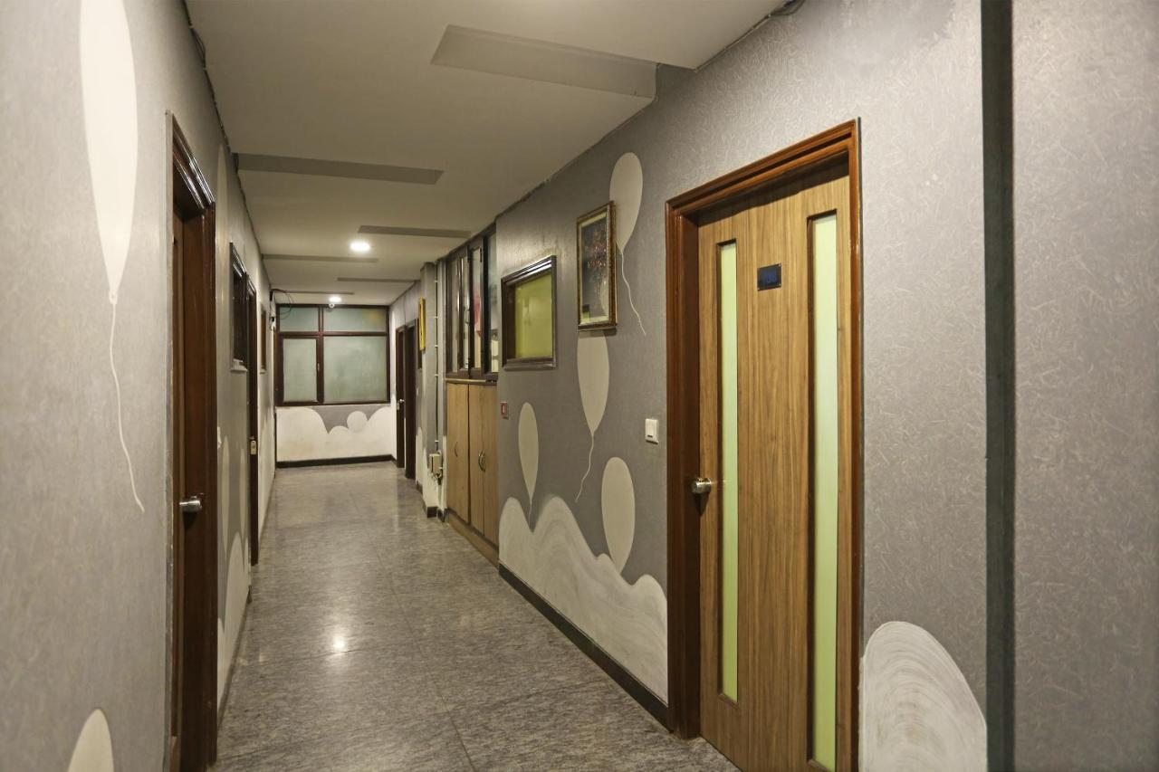 Airport Hotel Ambrosia New Delhi Exterior photo