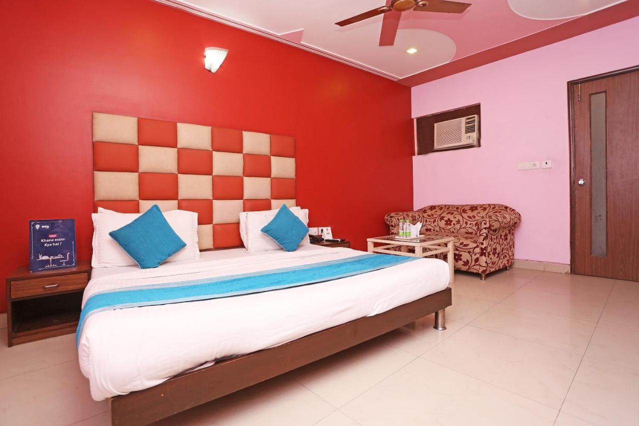 Airport Hotel Ambrosia New Delhi Exterior photo