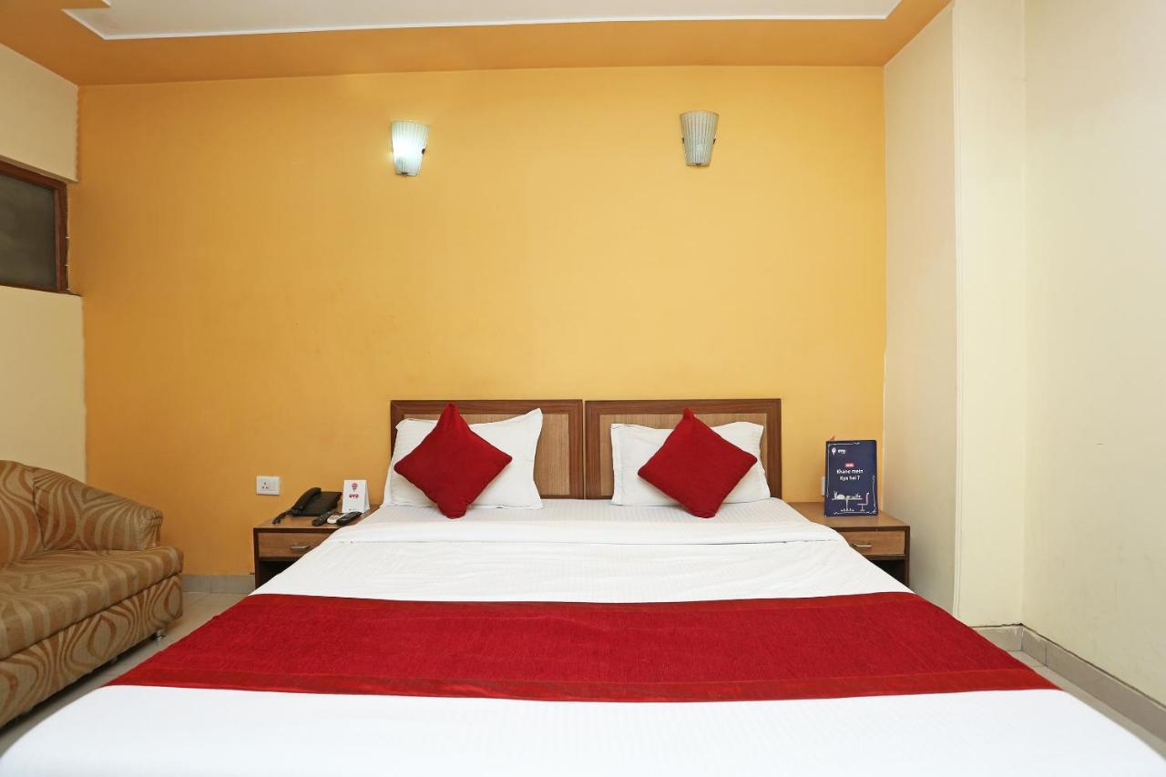Airport Hotel Ambrosia New Delhi Exterior photo