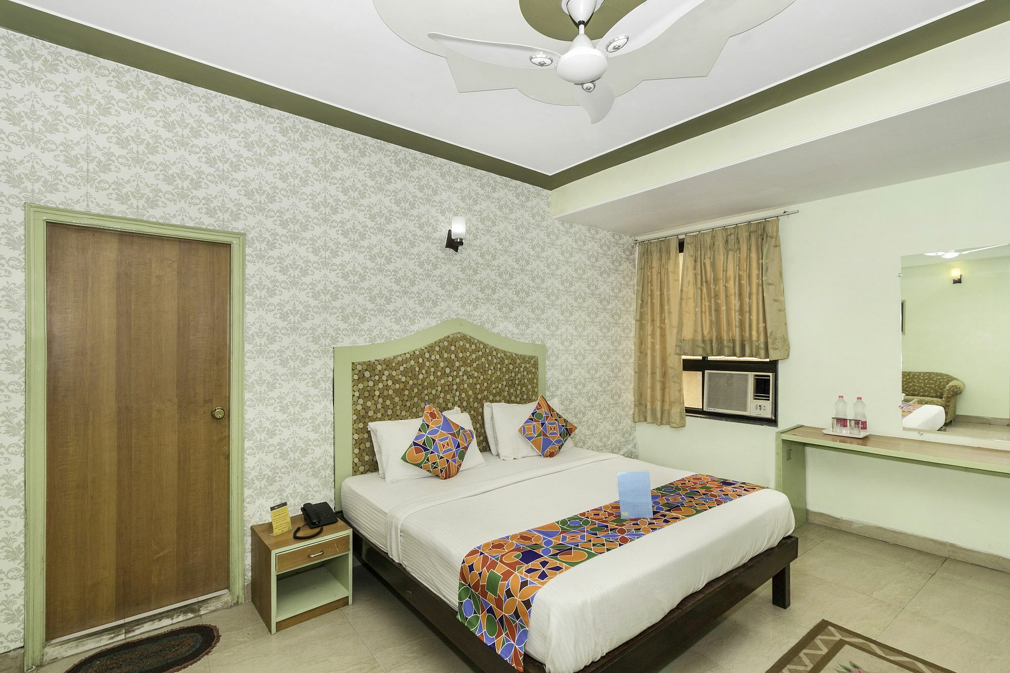 Airport Hotel Ambrosia New Delhi Exterior photo