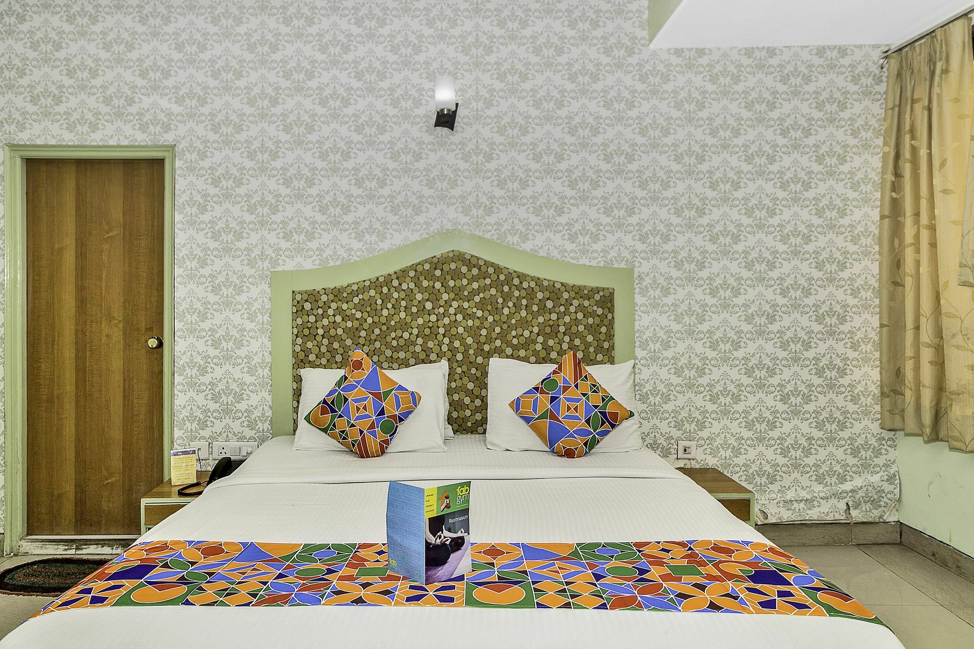 Airport Hotel Ambrosia New Delhi Exterior photo